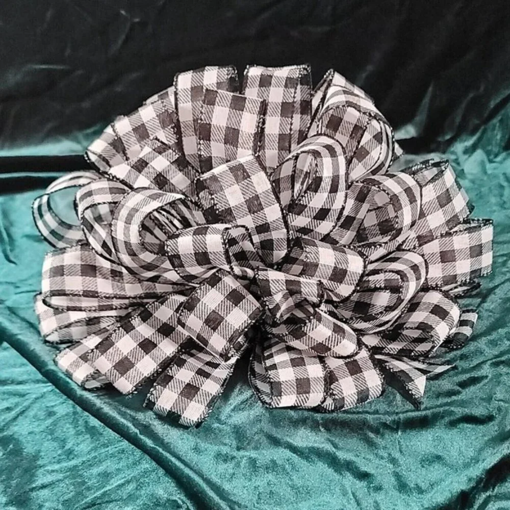 Christmas Tree Bow Topper, Black White‎ Buffalo Plaid Bow Topper, 44 Loop Bow 2